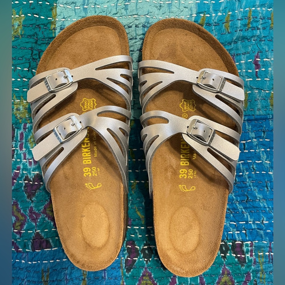 Birkenstock Women's Metallic Sandals NEW Size 39/9